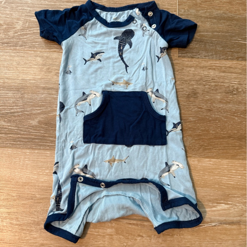 Kyte BABY Blue Shark Print Shortall